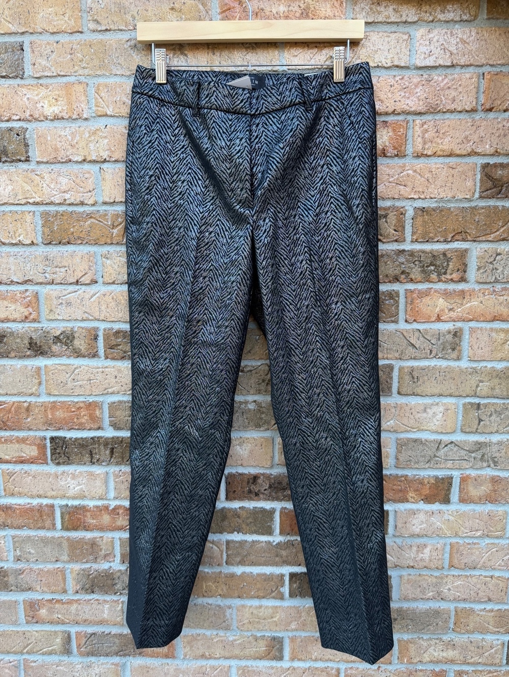 White House Black Market Gunmetal Metallic Slim Ankle Pants NWT Size 6